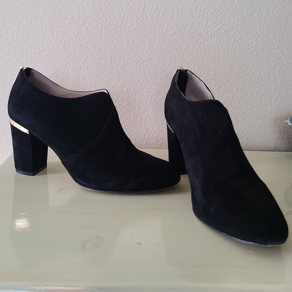 Cute Adrienne Vittadini ankle boot heels! Sz 9 - Picture 8 of 8